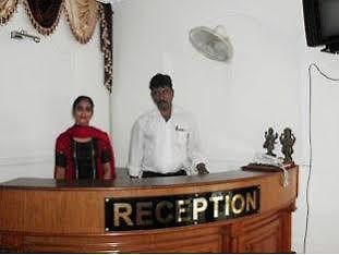 Hotel Neelkanth Lucknow Exterior photo